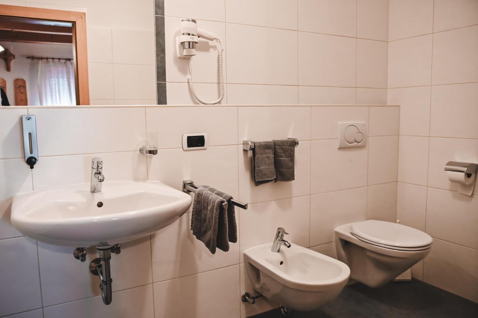 Kerschbaumhof Apartment Сан Кандидо Екстериор снимка